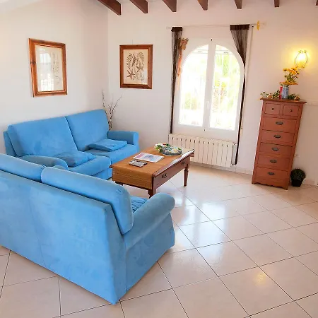 Ma-nita Villa *