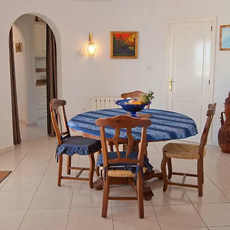 Ma-nita Villa Monte Pego